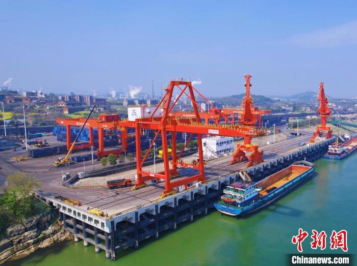 湖北宜昌加快建設(shè)三峽航運(yùn)中心