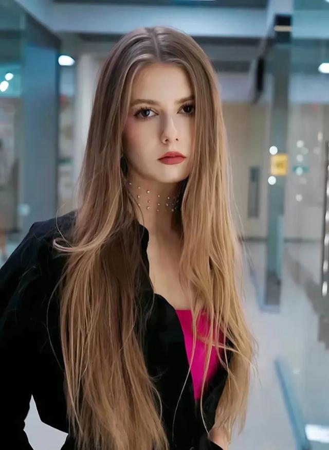 俄羅斯美女圖鑒：10位傳奇佳人，誰才是你的心頭好