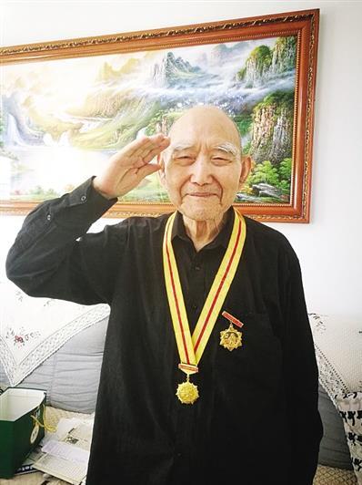 陳廷珠：步行進入石家莊的汽車兵