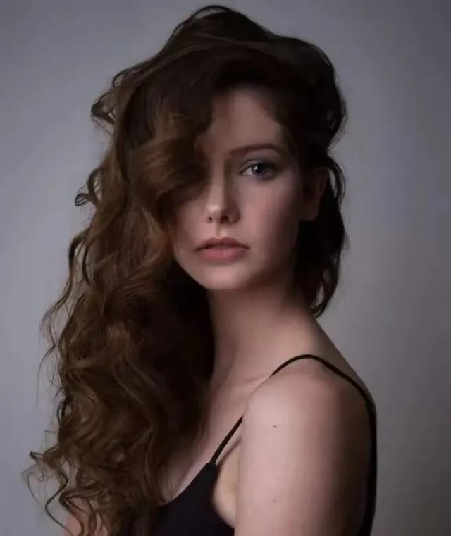 俄羅斯美女圖鑒：10位傳奇佳人，誰才是你的心頭好