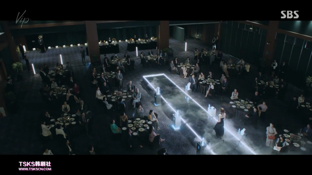 張娜拉主演《VIP》：辦公室抓“小三”狗血?jiǎng)?？追了才知韓國(guó)女性處境的艱難