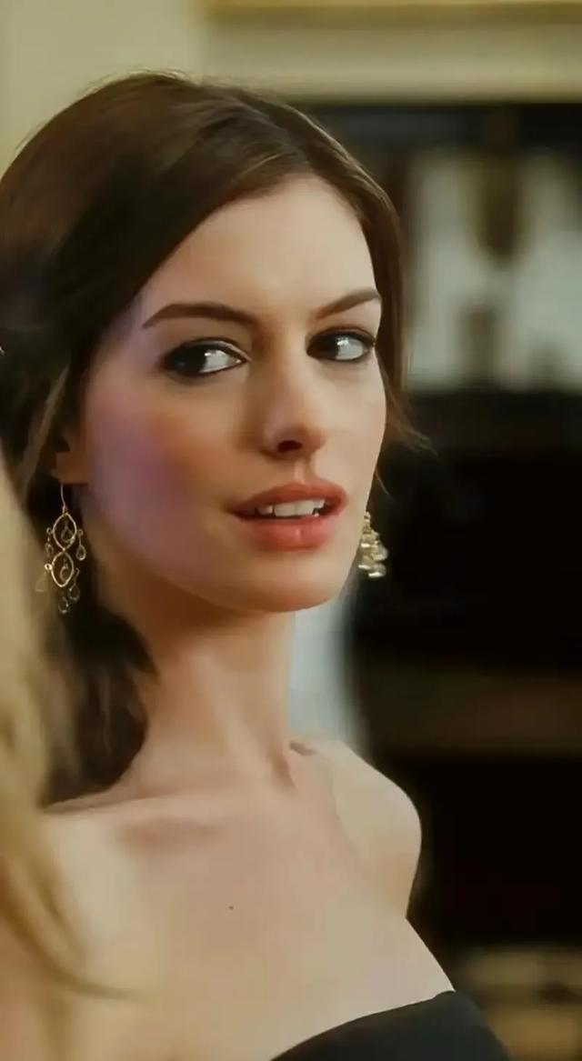 俄羅斯美女圖鑒：10位傳奇佳人，誰才是你的心頭好