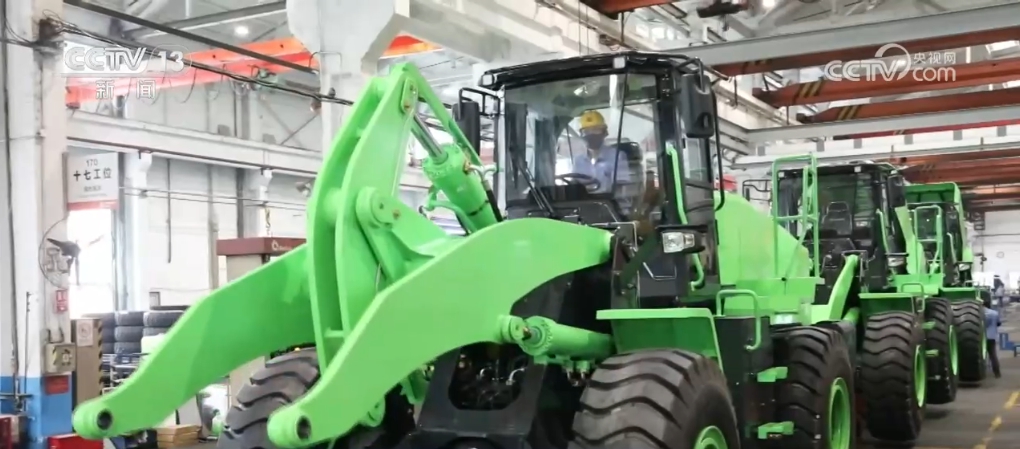 有利因素集聚增多 我國(guó)機(jī)械工業(yè)持續(xù)發(fā)揮國(guó)民經(jīng)濟(jì)重要引擎作用