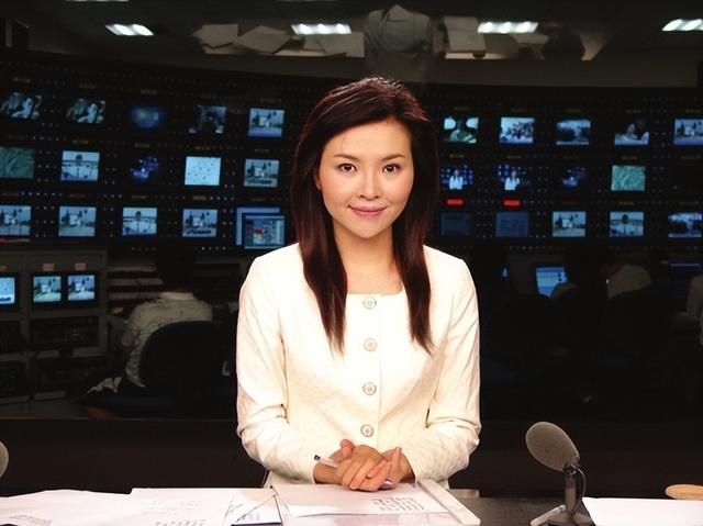 2008年，那個播報汶川地震時流淚的女主播寧遠，如今怎么樣了？