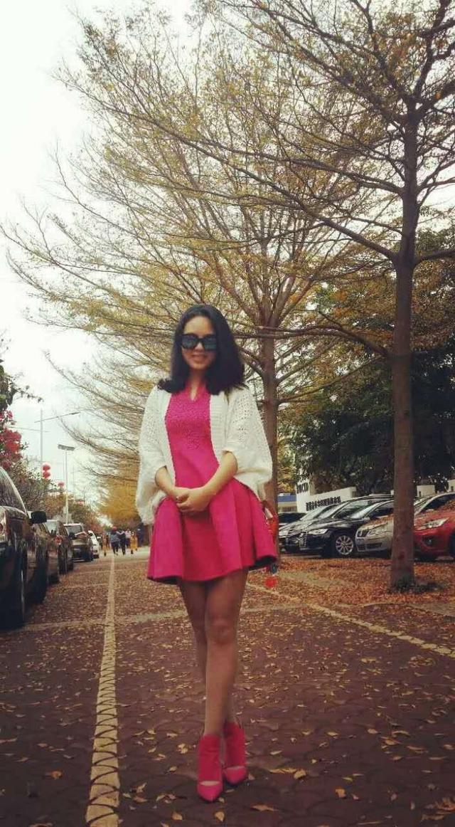 「勤勉」美女主播系列之苑勁齡 美麗且勤勉的專業(yè)媒體人！