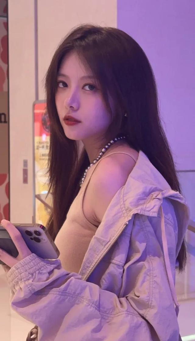 盤點(diǎn)那些年LOL美女解說(shuō)主持，有人風(fēng)光無(wú)限？有人銷聲匿跡？