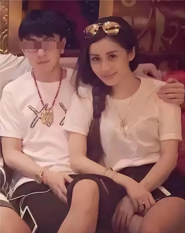 韋雪：從洗頭小妹到直播帶貨女王，她的逆襲之路