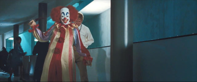 一部電影塞進(jìn)了40多部恐怖片角色！聊聊《林中小屋》出現(xiàn)的怪物