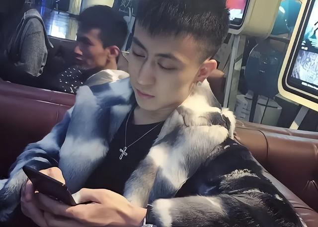 韋雪：從洗頭小妹到直播帶貨女王，她的逆襲之路