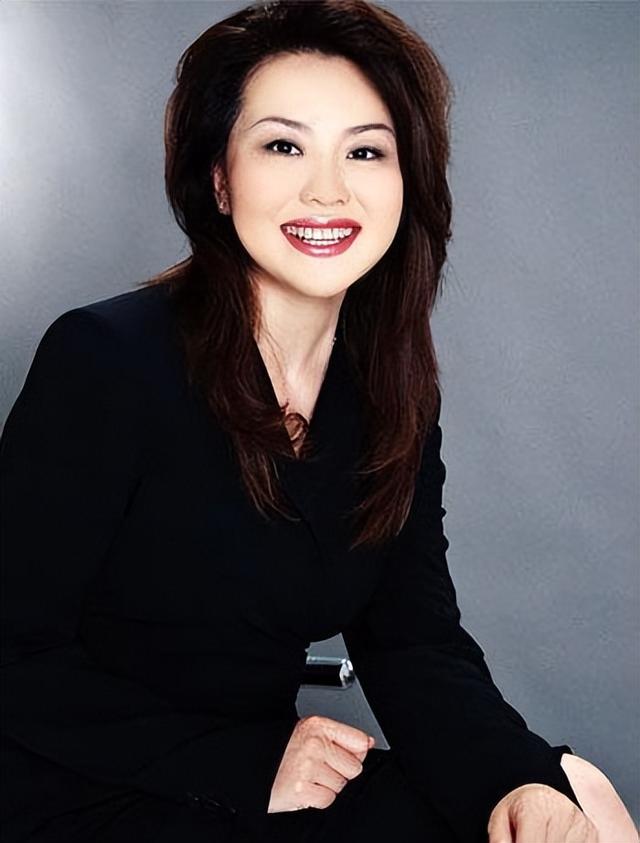 15年方靜去世，誣陷她是間諜的前央視主持人，后來怎樣了？