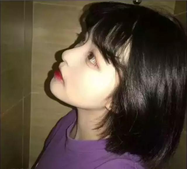 連上4天熱搜的斗魚女主播“喬碧蘿”，究竟有多荒唐多魔幻？