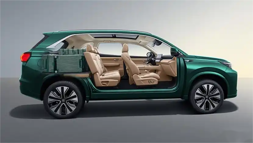 藍(lán)電 E5 PLUS 165km 長(zhǎng)續(xù)航先享版，10 萬級(jí)長(zhǎng)續(xù)航插混 SUV 的首選