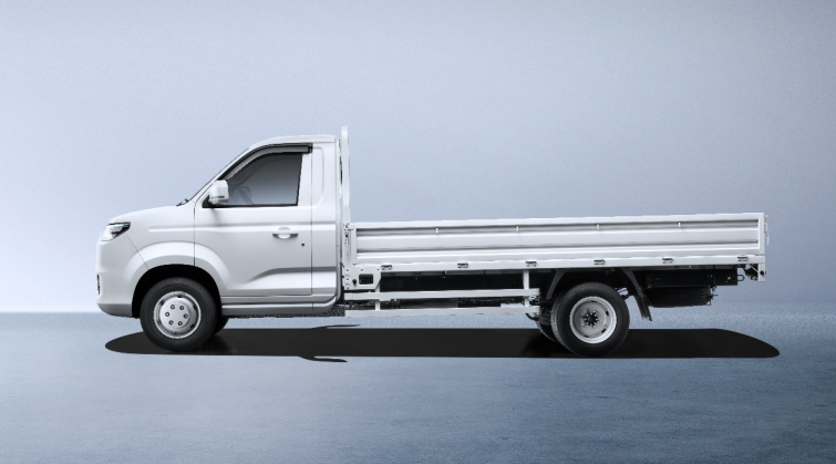 全域智慧 雙車齊發(fā)！瑞馳汽車卡系雙子星C5/C3于2025世界智博會(huì)開啟預(yù)售！