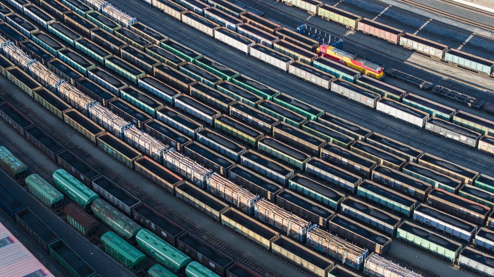 增強(qiáng)必勝信心 贏得戰(zhàn)略主動——黨的二十屆四中全會錨定中國式現(xiàn)代化發(fā)展新目標(biāo)