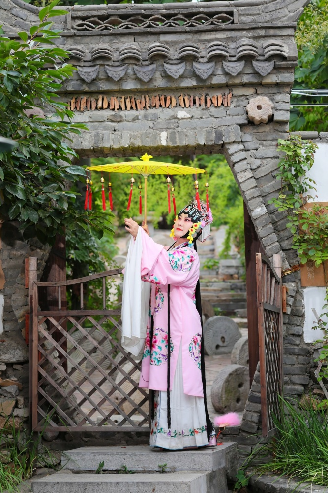 微山湖畔聽古韻 丁丁腔——從民間小戲到非遺名片